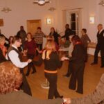 Völkerverbindend - Tanz und Musik