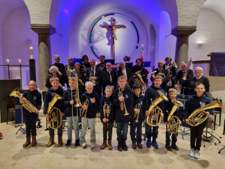 Posaunenchor Ampfing-Mühldorf mit Jungbläsern
